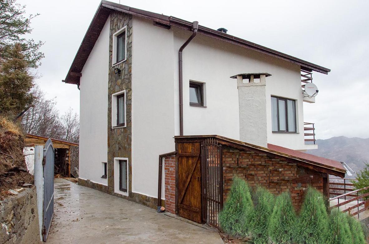 Karadzhovata Kashta Hotel Zlatograd Exterior foto